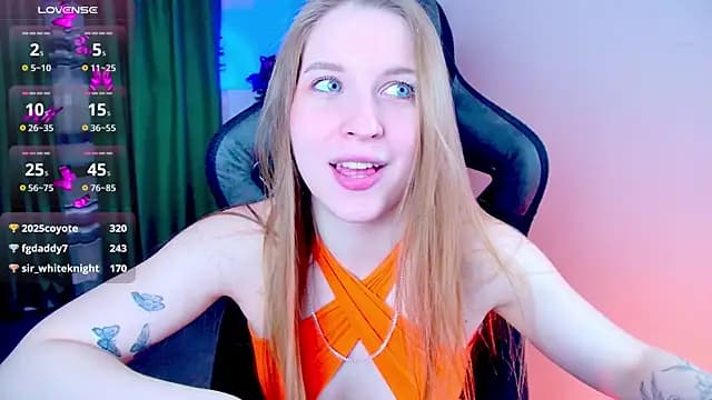 CuteMousee live cam on Stripchat