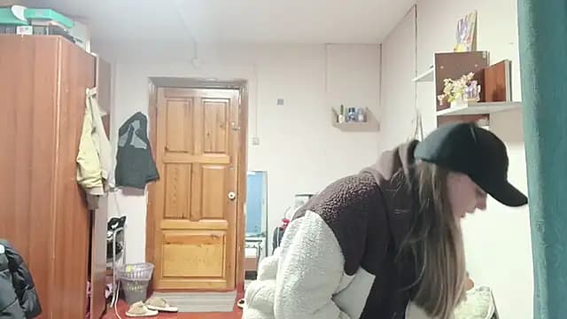 VeloraStar live cam on Stripchat