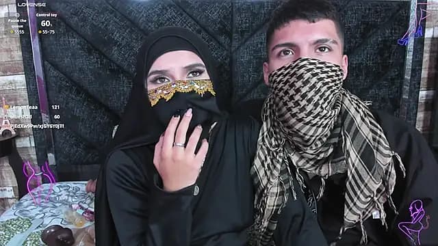 Shaina_and_Abdel live cam on Stripchat