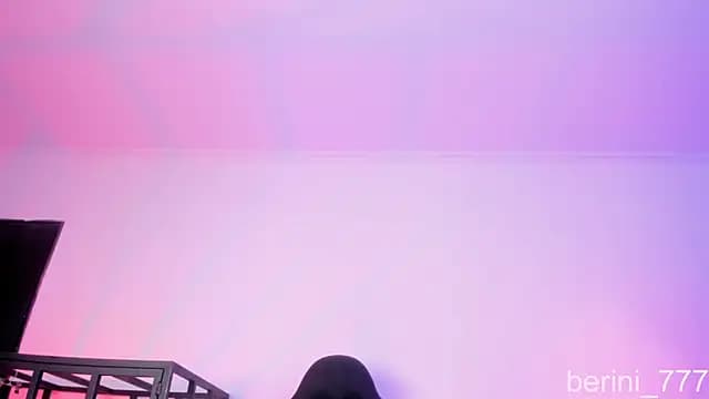 AmberiniHoffman live cam