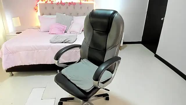 Miss_Cataleya__ live cam