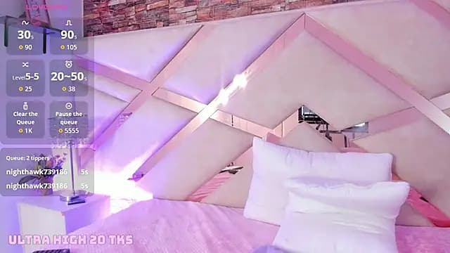 lucy_davies live cam