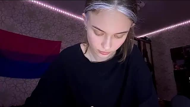 Alyssa_Thornwod live cam