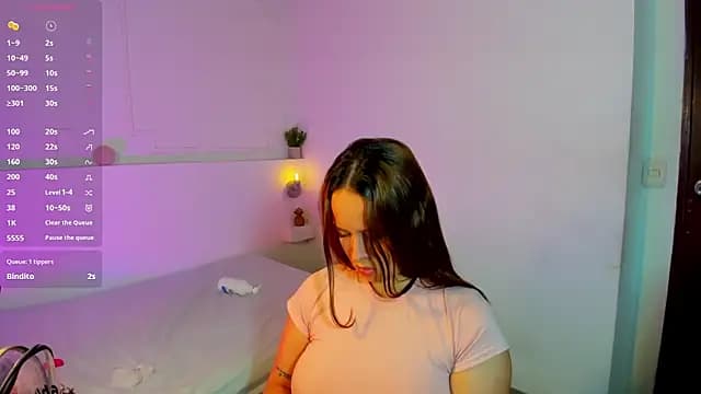 caroAdams01 live cam