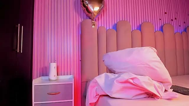 LunaBaxter_ live cam