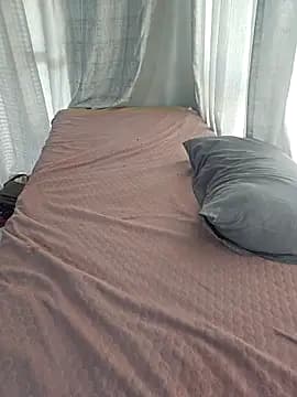 Baeboo83 live cam on Stripchat