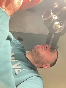 DorianJeday live cam on Stripchat