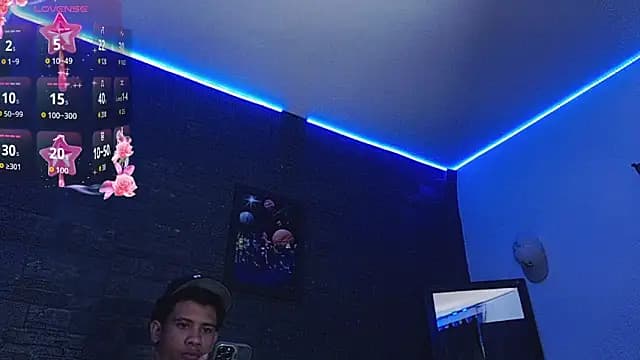 Romancartier_1 live cam