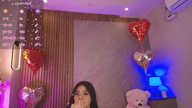 ariana_jhonson1 live cam