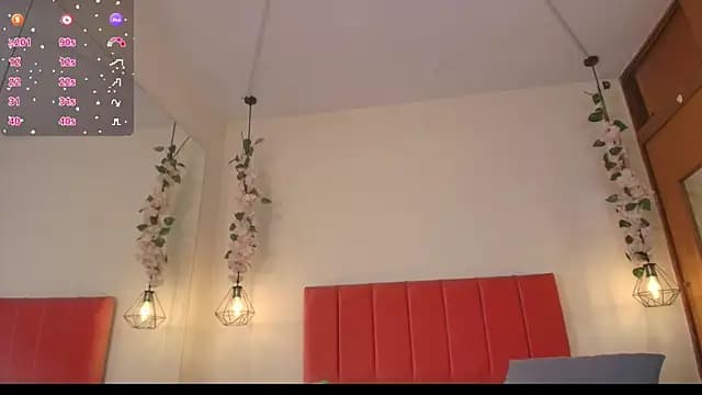 Athompzon live cam on Stripchat