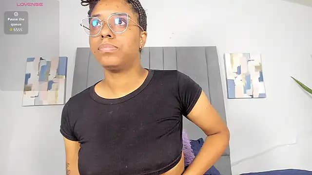 Sophia_Ebony live cam