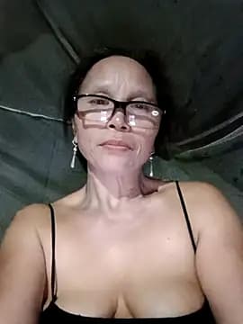 Tina6886 live cam
