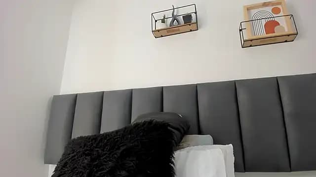 MaraOwen_ live cam