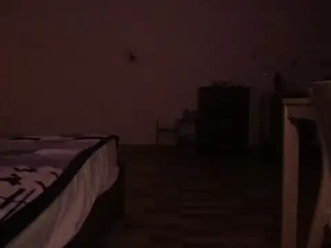 raveena_hot live cam on Stripchat