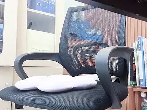 BestBerry live cam on Stripchat