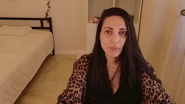 LovelyBeatrice live cam on Stripchat