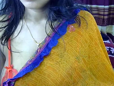 Noor_Zarin live cam on Stripchat