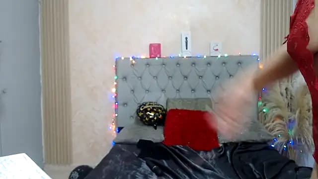 JESSYCHERNOBIL live cam on Stripchat