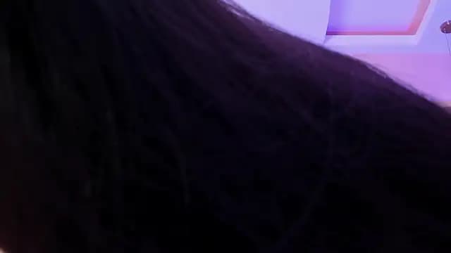 Catalina-Thompson live cam on Stripchat