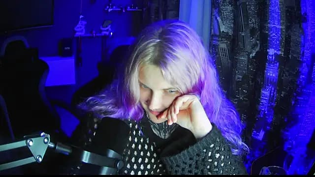 Sweet_Squirrel_ live cam