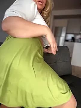 miamellycious live cam