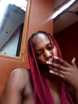 MARTHAJANE02 live cam on Stripchat