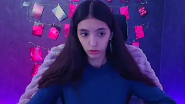 Aishell_ live cam on Stripchat