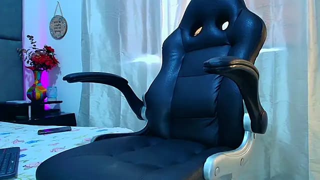 PamelaRosse07 live cam on Stripchat