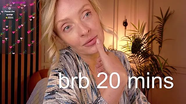 sexuallycorrecte live cam