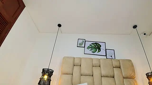 Cinthiabaker live cam