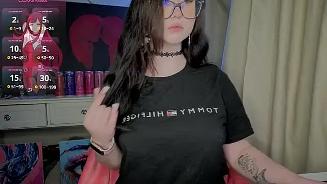 hornyprincess19 live cam