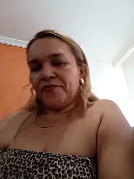 charlotte_milf30 live cam