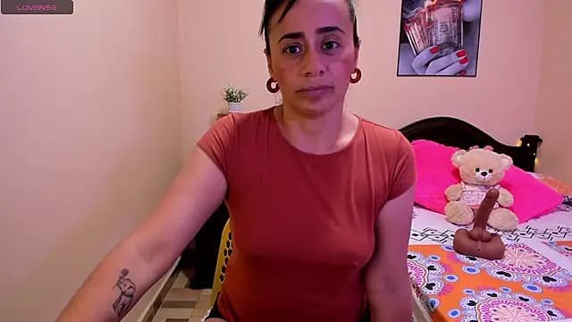 sara_florez12 live cam