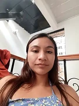 Leticia_Hinkley_ live cam