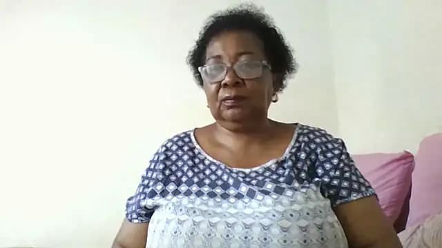 KinkyRicoSaisyours live cam on Stripchat