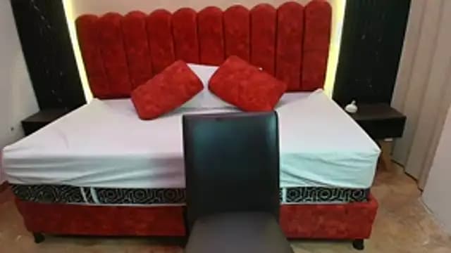 MoriahStorm live cam