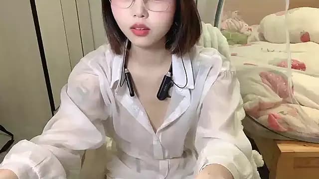 xiaodanta- live cam on Stripchat