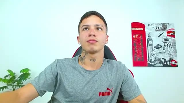 Cumandres18 live cam