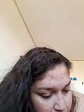DEUSA_VAL_BBW live cam on Stripchat