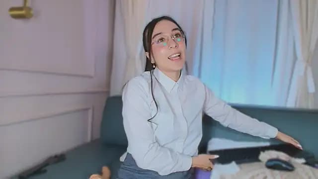 Dorothy_valerisse live cam on Stripchat