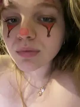 MimiLisa_ live cam on Stripchat