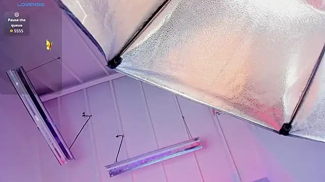 Victoria_Vega__ live cam