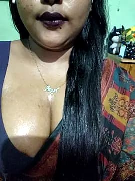 JIYA106 live cam on Stripchat