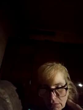 Georgette466 live cam on Stripchat