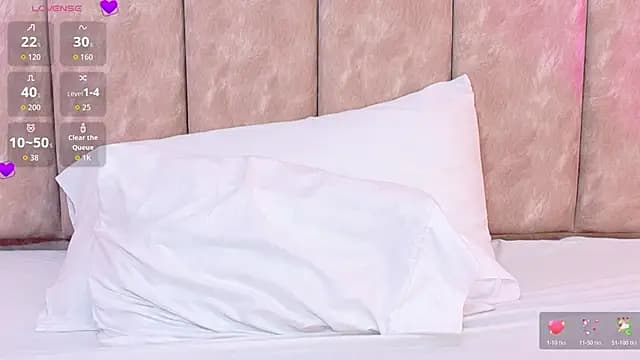 Jessie-Torres live cam on Stripchat