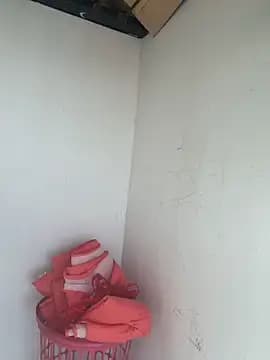 angel_rousse01 live cam