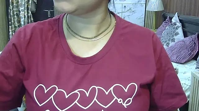 Hot_anshika120 live cam on Stripchat
