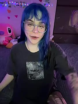 MaddisonHaas live cam on Stripchat