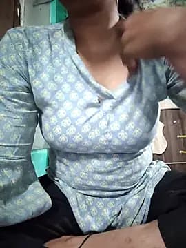 model_seela live cam