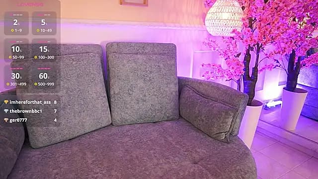 LucyWeisser live cam